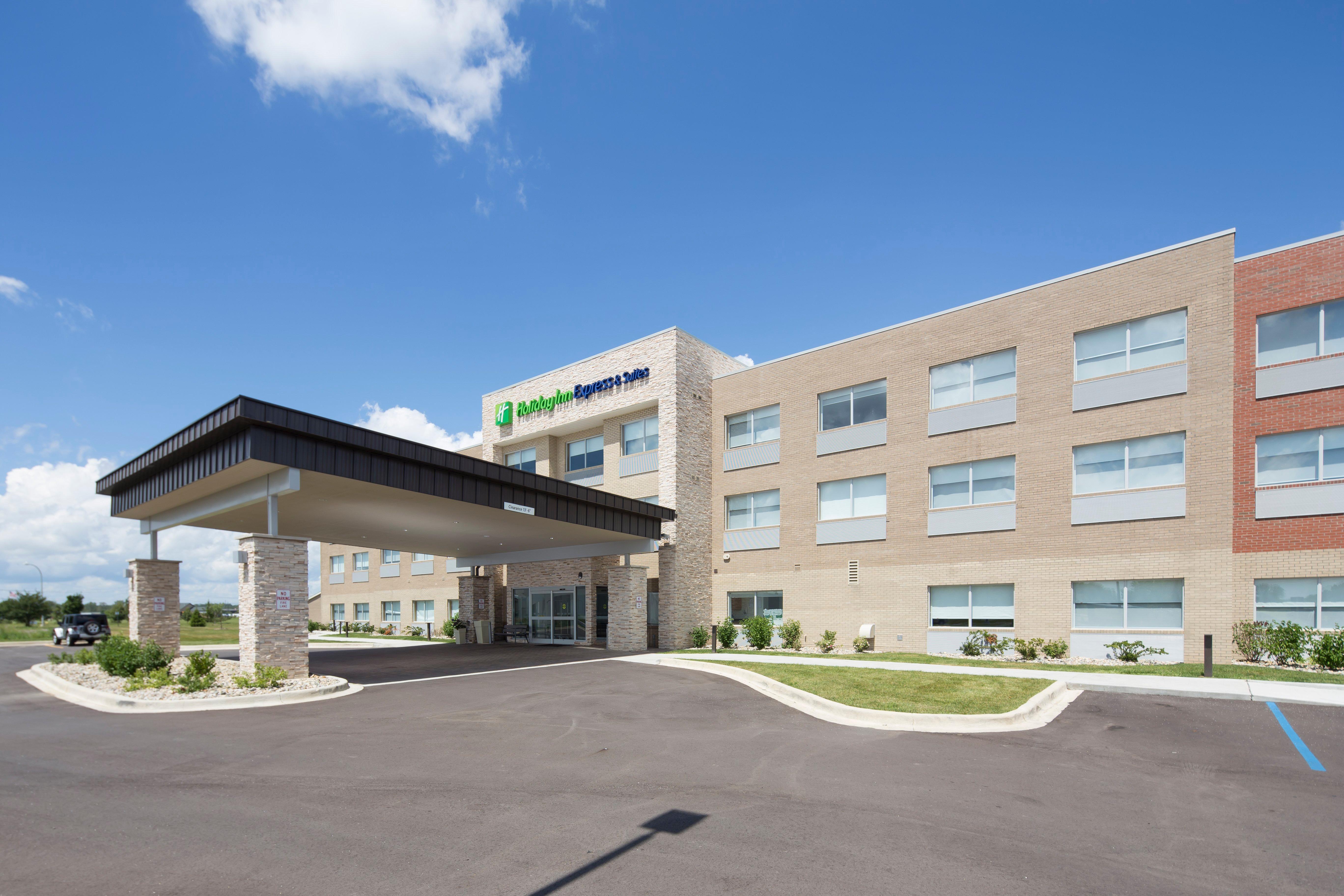 Holiday Inn Express & Suites Port Huron, An Ihg Hotel Exterior foto